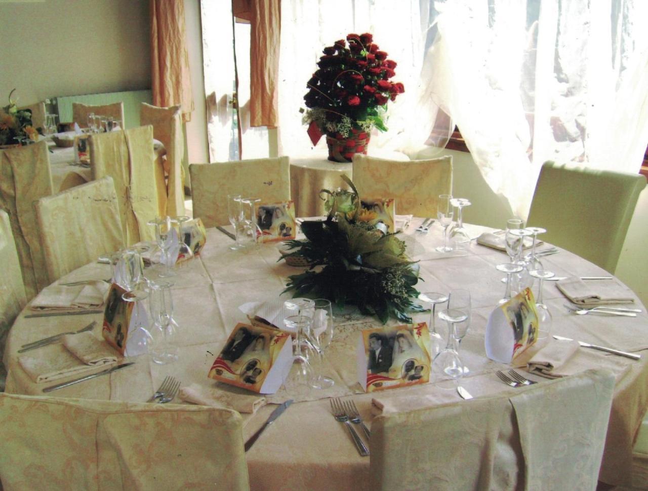 Albergo La Perla Civitella Roveto Luaran gambar